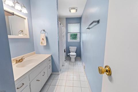 9 Slope Dr, Dover, NJ 07801 photo 18