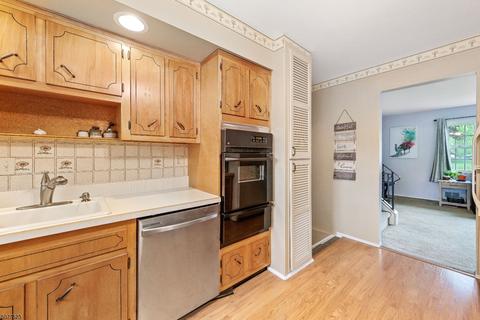 9 Slope Dr, Dover, NJ 07801 photo 10
