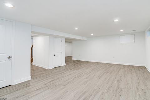 202 North Ln, Clark, NJ 07066 photo 22