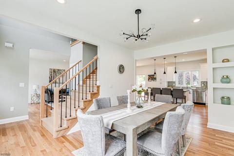 202 North Ln, Clark, NJ 07066 photo 6