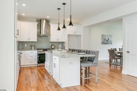 202 North Ln, Clark, NJ 07066 photo 8