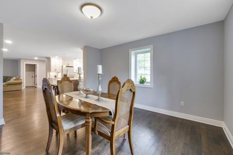 196 Beechwood Dr, Wayne, NJ 07470 photo 12