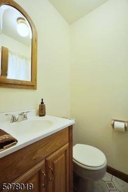 36 Kennedy Dr, Clark, NJ 07066 photo 11