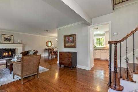 73 Riceman Rd, Berkeley Heights, NJ 07922 photo 3