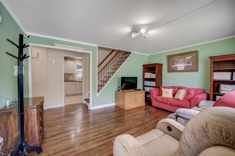 34 Kyle Dr, Dover, NJ 07801 photo 5