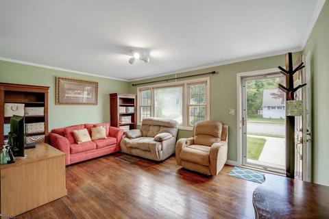 34 Kyle Dr, Dover, NJ 07801 photo 4