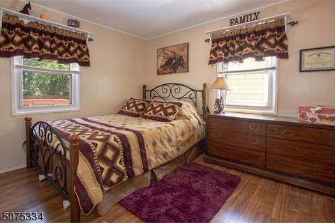 330 First St, Middlesex, NJ 08846 photo 7
