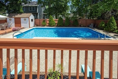 330 First St, Middlesex, NJ 08846 photo 13