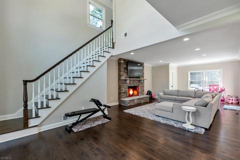 20 Van Riper Rd, Wayne, NJ 07470 photo 4