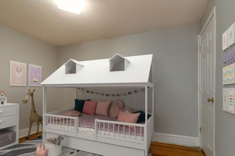 16 Weaver St, Summit, NJ 07901 photo 2