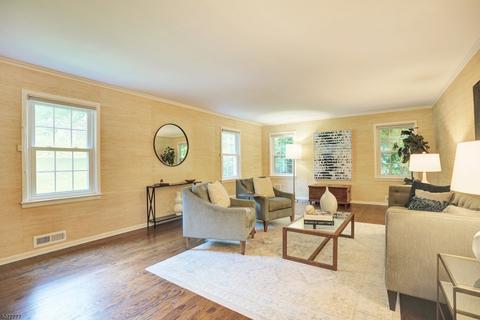 87 Druid Hill Rd, Summit, NJ 07901 photo 4