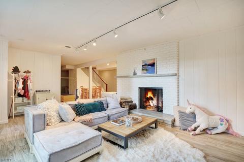 87 Druid Hill Rd, Summit, NJ 07901 photo 21