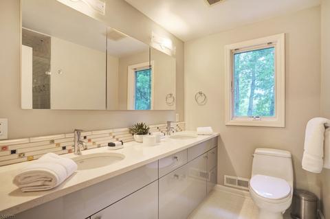 87 Druid Hill Rd, Summit, NJ 07901 photo 20