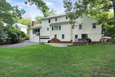 87 Druid Hill Rd, Summit, NJ 07901 photo 25