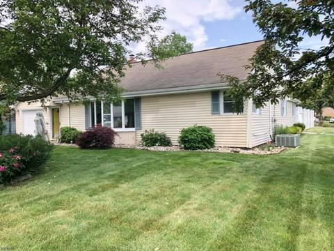 34 David Scott Dr, Wayne, NJ 07470 photo 2