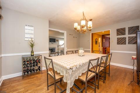 252 Forest Dr, Union, NJ 07083 photo 5