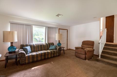 68 Colfax Rd, Wayne, NJ 07470 photo 5