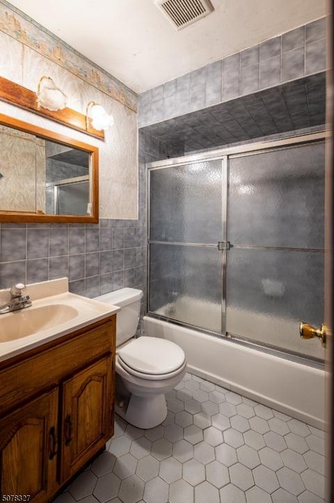 68 Colfax Rd, Wayne, NJ 07470 photo 9