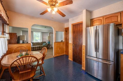 68 Colfax Rd, Wayne, NJ 07470 photo 3