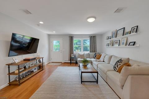 96 Prospect St, Nutley, NJ 07110 photo 12