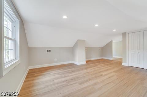 18 Lyons Pl, Springfield, NJ 07081 photo 12