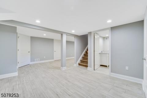 18 Lyons Pl, Springfield, NJ 07081 photo 16