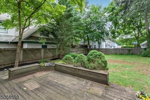 1088 Hillside Ave, Plainfield, NJ 07060 photo 22