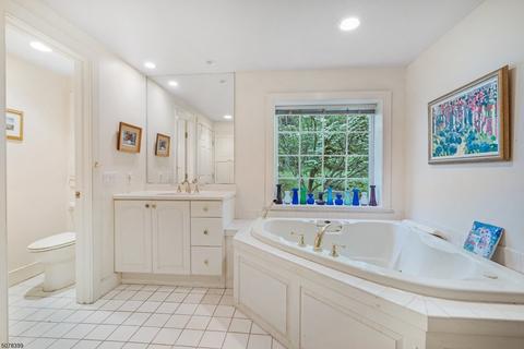 157 Mountainside Rd, Mendham, NJ 07945 photo 12