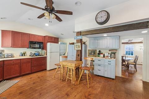 157 Mountainside Rd, Mendham, NJ 07945 photo 8