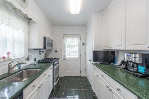 24 Fred Ter, Dover, NJ 07801 photo 11