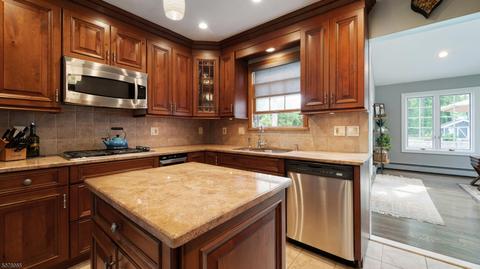 117 Cherry Ave, Bound Brook, NJ 08805 photo 5