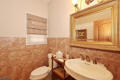 281 Summit Rd, Mountainside, NJ 07092 photo 12