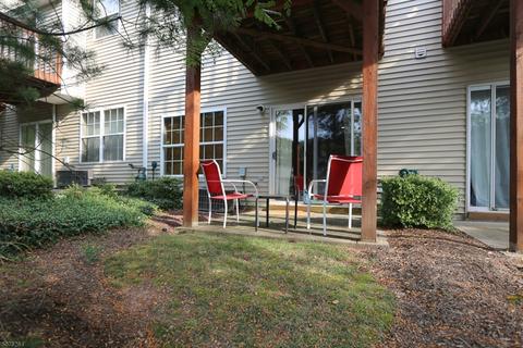 11 Cypress Ct, Clinton, NJ 08809 photo 14