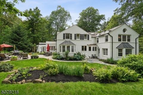 52 Countryside Dr, Summit, NJ 07901 photo 2