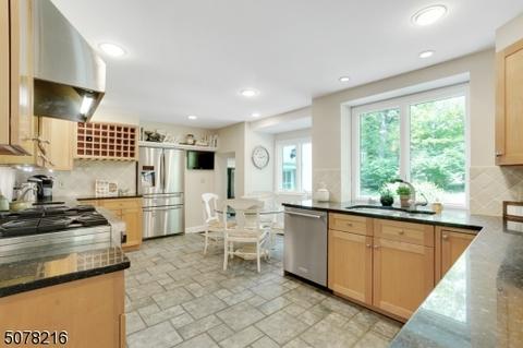 52 Countryside Dr, Summit, NJ 07901 photo 9