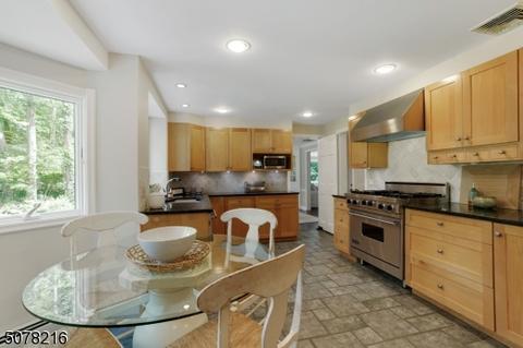 52 Countryside Dr, Summit, NJ 07901 photo 10