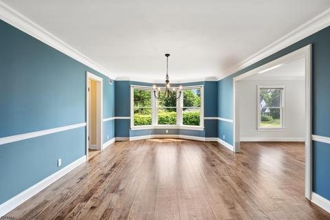 144 E Springbrook Dr, Gillette, NJ 07933 photo 5