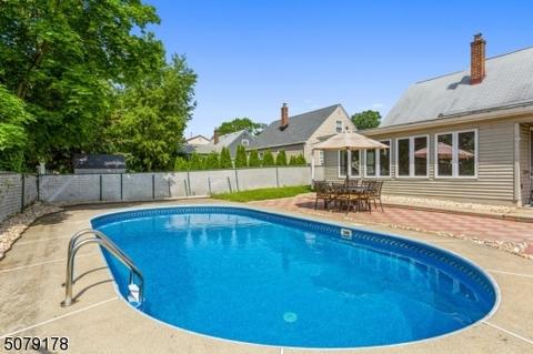 420 Cook Ave, Middlesex, NJ 08846 photo 4