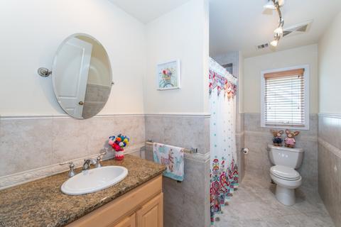 357 Prospect St, Nutley, NJ 07110 photo 22