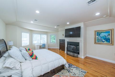 357 Prospect St, Nutley, NJ 07110 photo 16