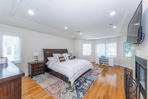 357 Prospect St, Nutley, NJ 07110 photo 15
