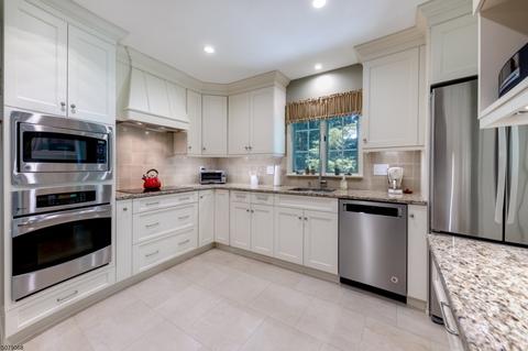 34 Gloucester Rd, Summit, NJ 07901 photo 7