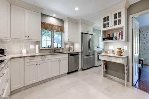 34 Gloucester Rd, Summit, NJ 07901 photo 8