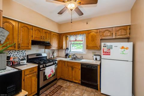 628 Pemberton Ave, Plainfield, NJ 07060 photo 9