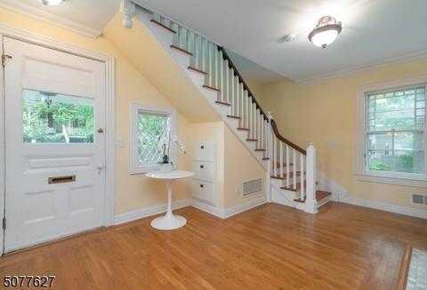 20 Hillside Ave, Summit, NJ 07901 photo 2