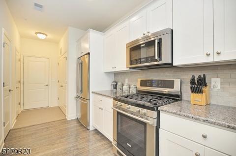 10 Elston Ct, Haskell, NJ 07420 photo 6