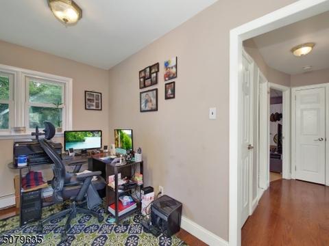 19 Stuart Ln, Wayne, NJ 07470 photo 9