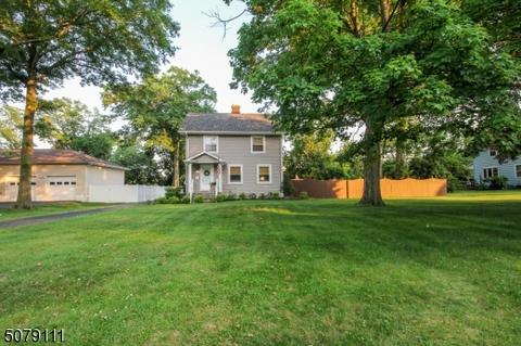 134 Grant Ave, Middlesex, NJ 08846 photo 2