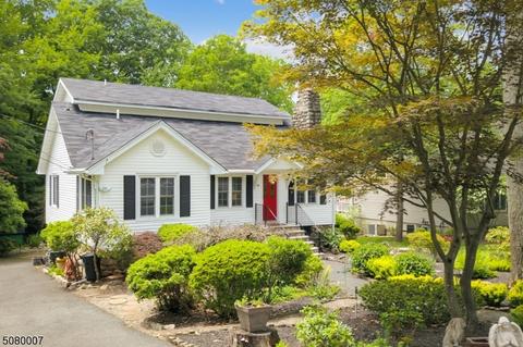50 Beech Ter, Wayne, NJ 07470 photo 2