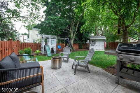 592 Centre St, Nutley, NJ 07110 photo 4